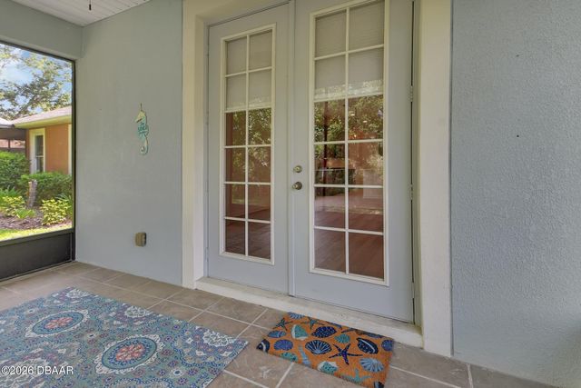 525 Heron Point Way, Deland, FL 32724