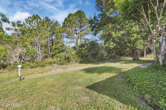 525 Heron Point Way, Deland, FL 32724