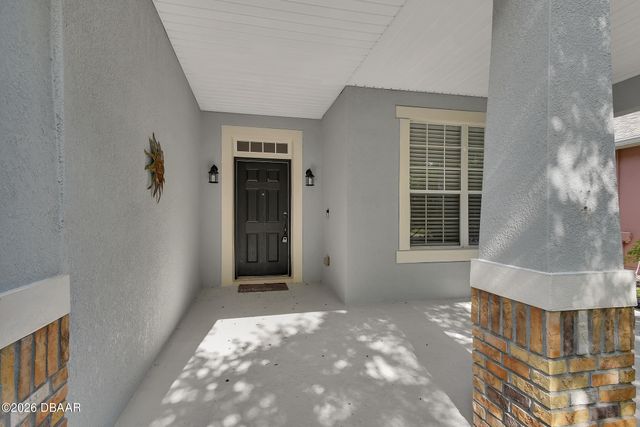 525 Heron Point Way, Deland, FL 32724