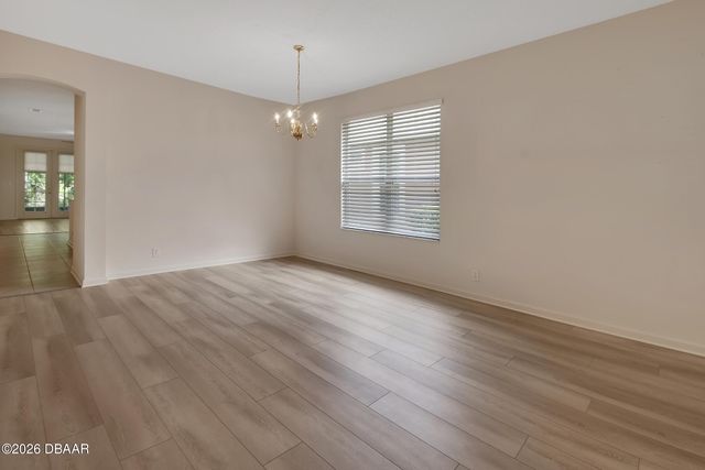 525 Heron Point Way, Deland, FL 32724