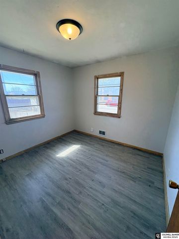 730 N 66th Street, Lincoln, NE 68505