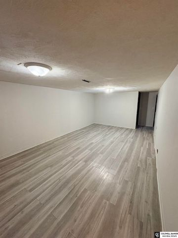 730 N 66th Street, Lincoln, NE 68505