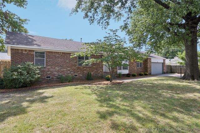 1720 E 57th Place, Tulsa, OK 74105