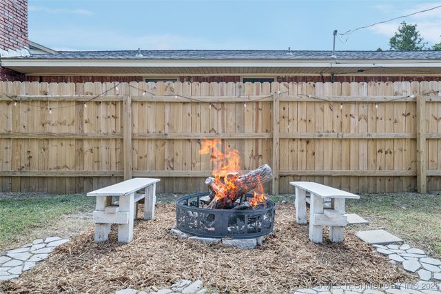 1720 E 57th Place, Tulsa, OK 74105
