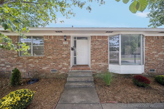 1720 E 57th Place, Tulsa, OK 74105