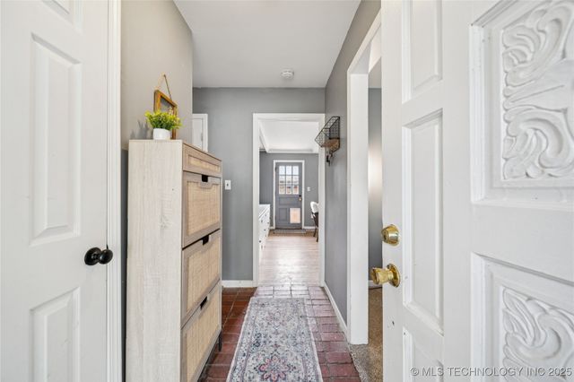 1720 E 57th Place, Tulsa, OK 74105