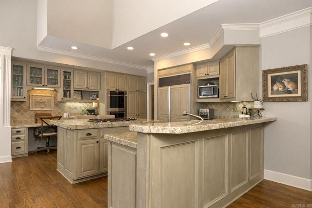 39 Longmeadow, Pine Bluff, AR 71603