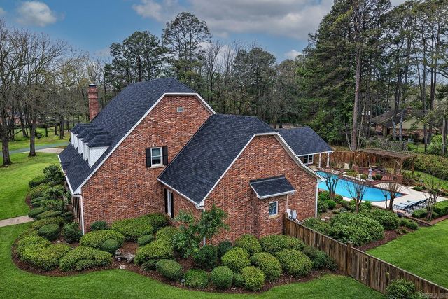 39 Longmeadow, Pine Bluff, AR 71603