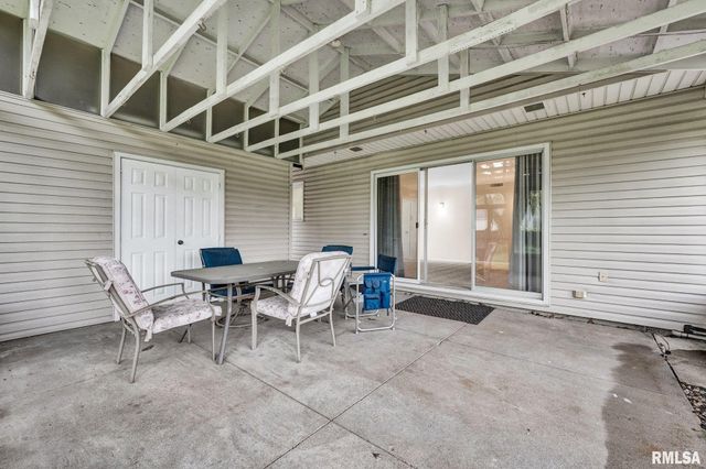 219 W BIRCHWOOD Street, Morton, IL 61550