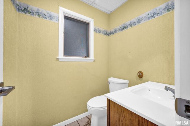 219 W BIRCHWOOD Street, Morton, IL 61550