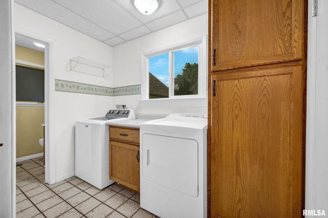 219 W BIRCHWOOD Street, Morton, IL 61550