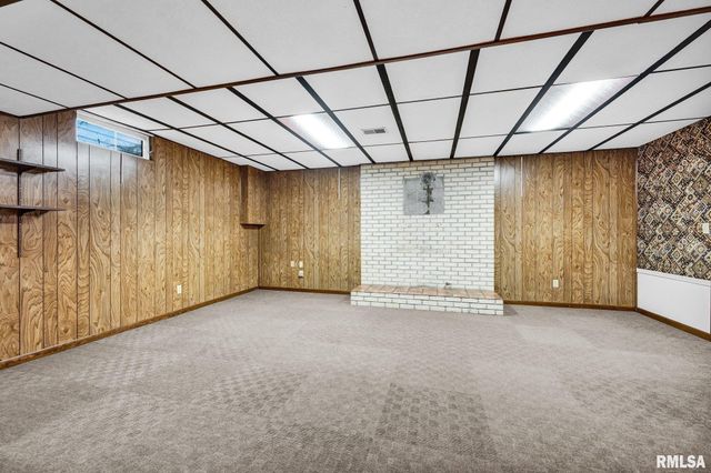 219 W BIRCHWOOD Street, Morton, IL 61550