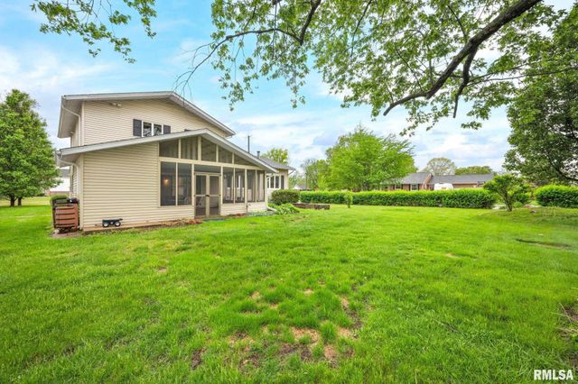219 W BIRCHWOOD Street, Morton, IL 61550