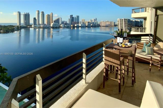 3530 Mystic Pointe Drive 1714, Aventura, FL 33180