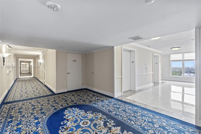 3530 Mystic Pointe Drive 1714, Aventura, FL 33180