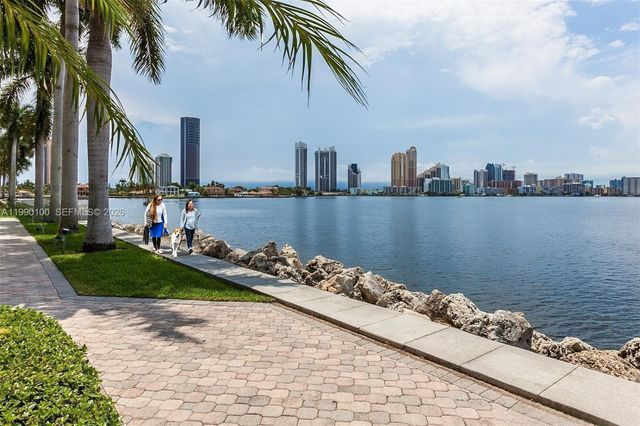 3530 Mystic Pointe Drive 1714, Aventura, FL 33180
