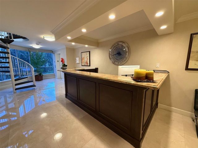 3530 Mystic Pointe Drive 1714, Aventura, FL 33180