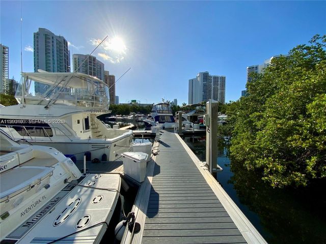 3530 Mystic Pointe Drive 1714, Aventura, FL 33180