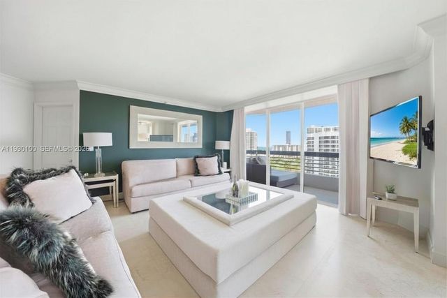 3530 Mystic Pointe Drive 1714, Aventura, FL 33180