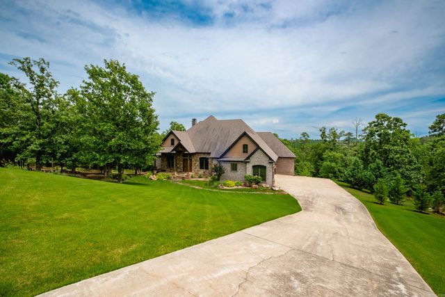 21201 Valley View Cove, Roland, AR 72135