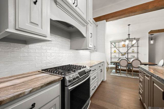 556 Glenthorne Dr, Gonzales, LA 70737