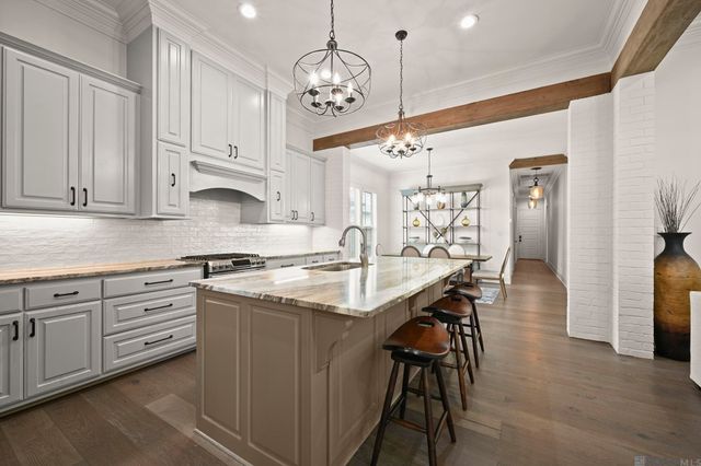 556 Glenthorne Dr, Gonzales, LA 70737