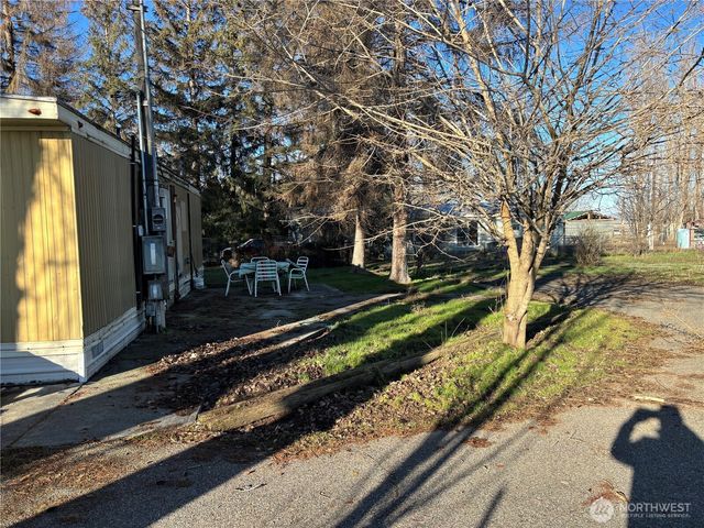 2284 W Rainier Road, Othello, WA 99344