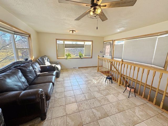 221 W Meuse Street, Blue Grass, IA 52726