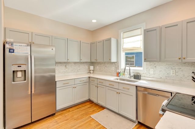 2006 Chamberlain Avenue, Chattanooga, TN 37404