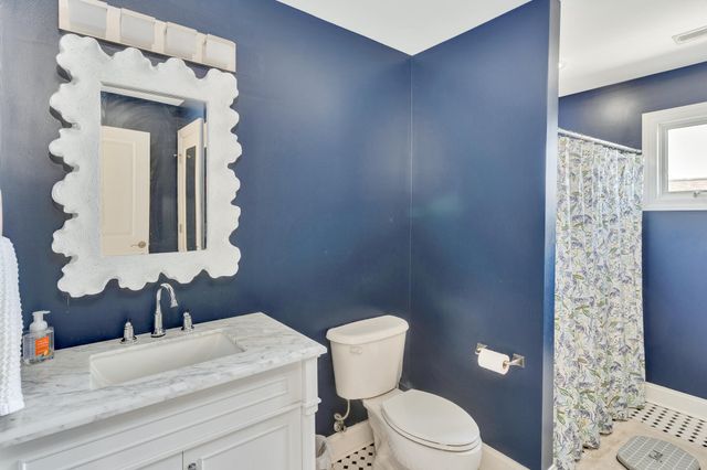 2006 Chamberlain Avenue, Chattanooga, TN 37404