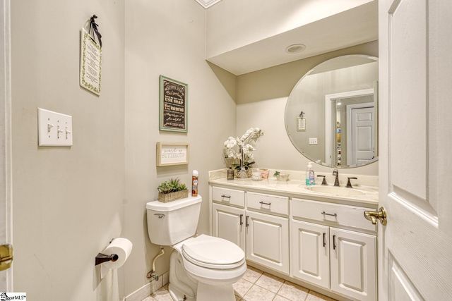335 Hillcove Point, Wellford, SC 29385
