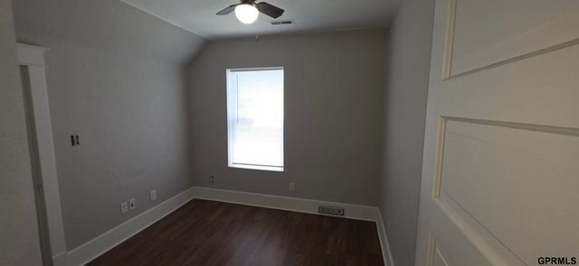 705 S 21 Street, Lincoln, NE 68510