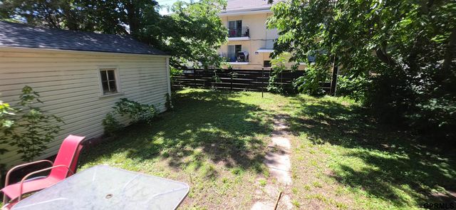 705 S 21 Street, Lincoln, NE 68510