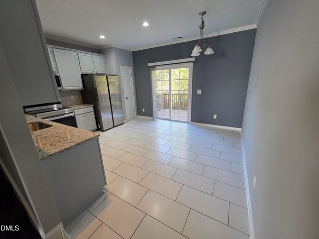 650 Ganyard Farm Way 5, Durham, NC 27703