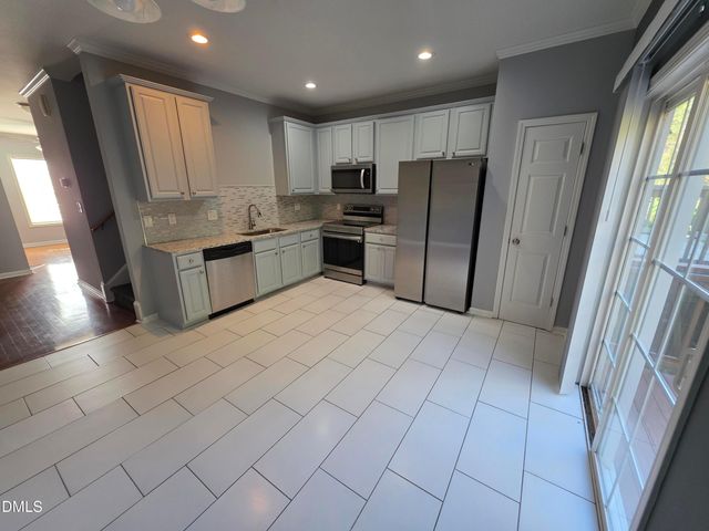 650 Ganyard Farm Way 5, Durham, NC 27703