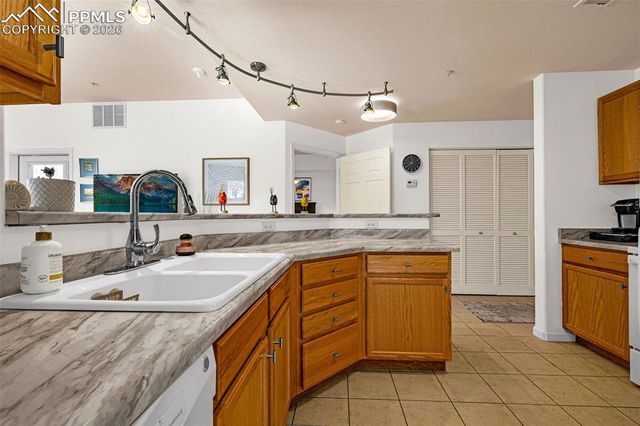 3755 Hartsock Lane 208, Colorado Springs, CO 80917