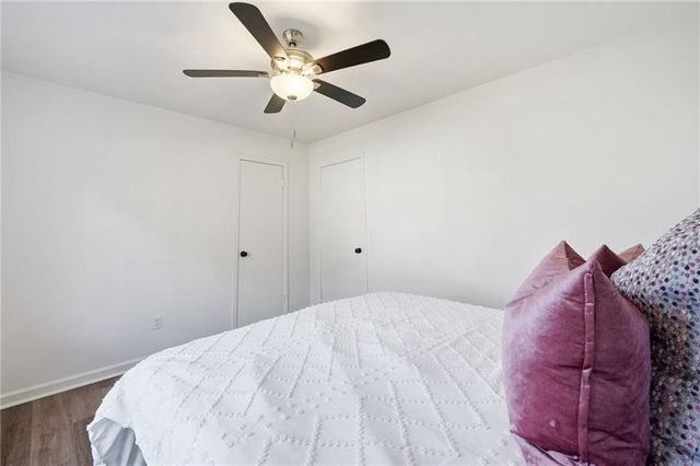 5641 Riding Woods SW Drive, Powder Springs, GA 30127