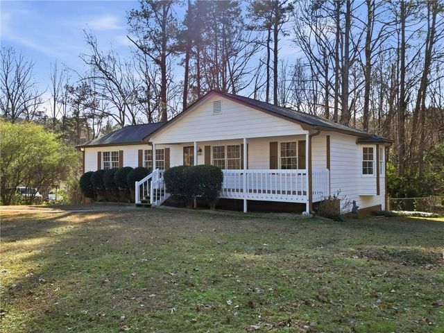 5641 Riding Woods SW Drive, Powder Springs, GA 30127