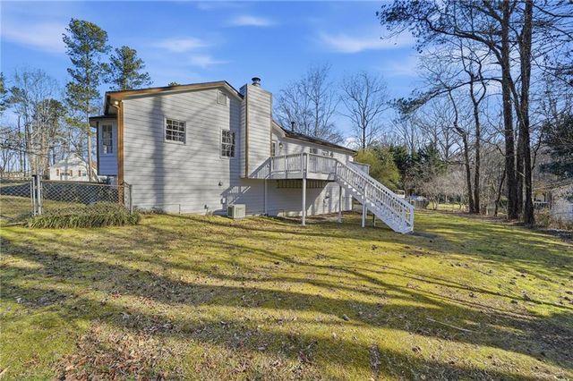 5641 Riding Woods SW Drive, Powder Springs, GA 30127