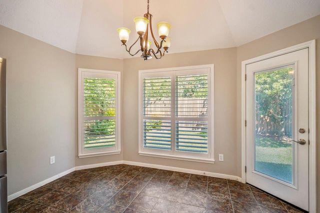 5210 Cottonwood Creek Lane, League City, TX 77573