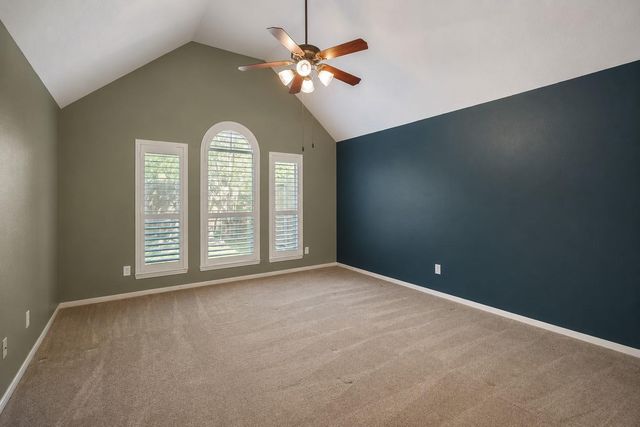 5210 Cottonwood Creek Lane, League City, TX 77573
