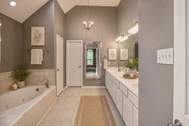 5210 Cottonwood Creek Lane, League City, TX 77573