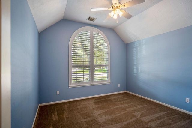 5210 Cottonwood Creek Lane, League City, TX 77573