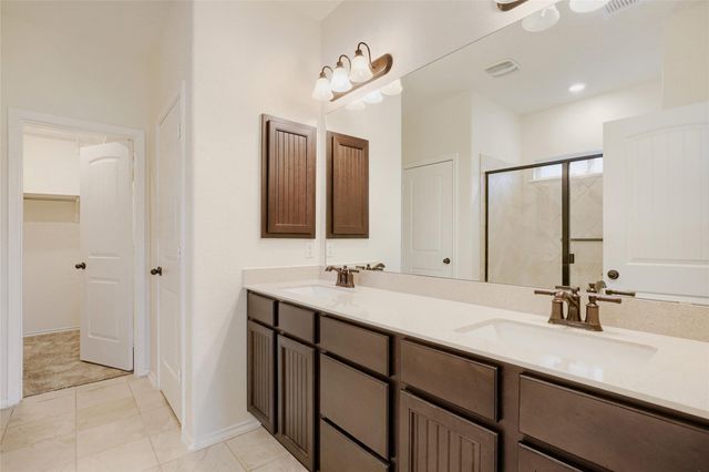 104 Kavanaugh ST, Georgetown, TX 78628