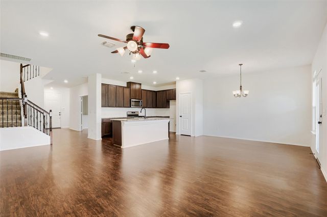 104 Kavanaugh ST, Georgetown, TX 78628