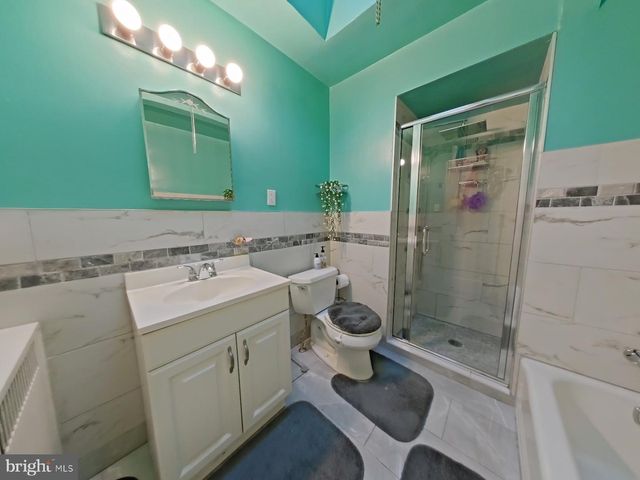 1719 MOHICAN ST, Philadelphia, PA 19138