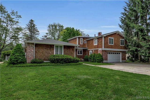 8165 Miles Road, Clarence, NY 14051
