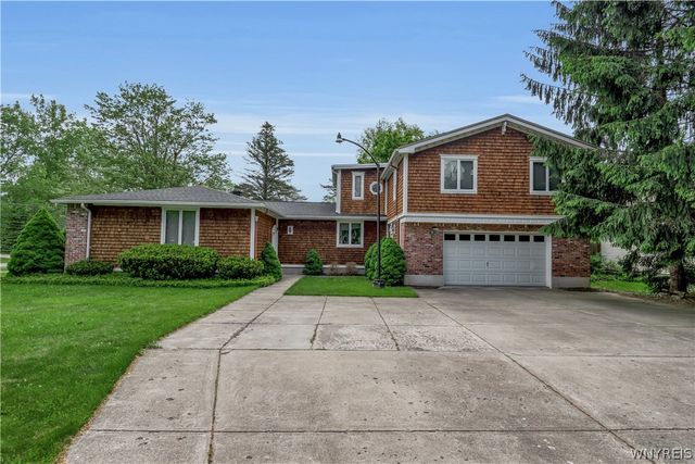 8165 Miles Road, Clarence, NY 14051