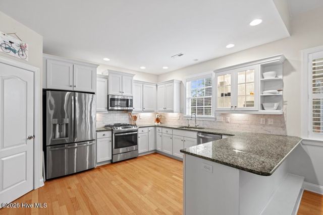 116 Mansfield Court, Hampstead, NC 28443