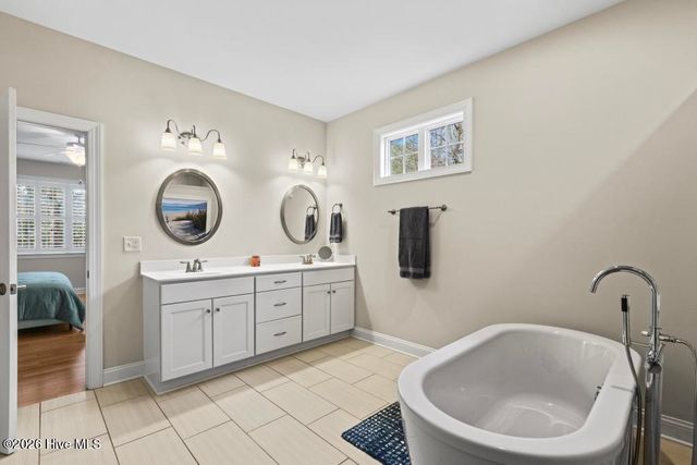 116 Mansfield Court, Hampstead, NC 28443